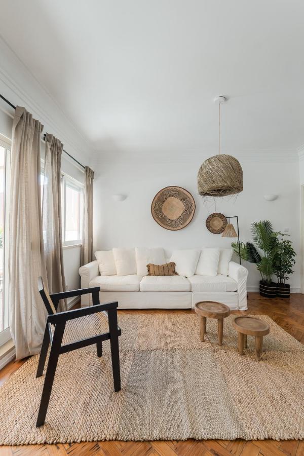 Casa Boma - Lighting With Private Balcony - Campolide I Lisboa