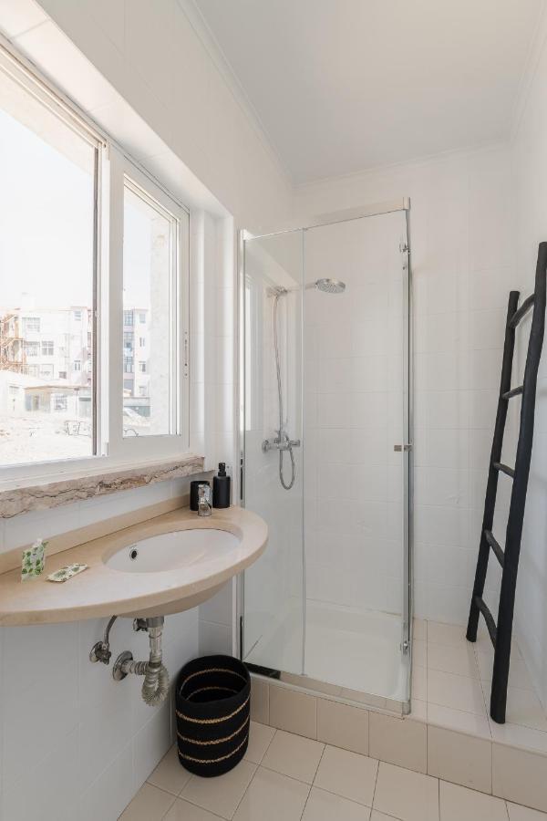 Apartamento Casa Boma - Lighting With Private Balcony - Campolide I