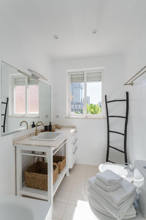 Apartamento Casa Boma - Lighting With Private Balcony - Campolide I Lisboa